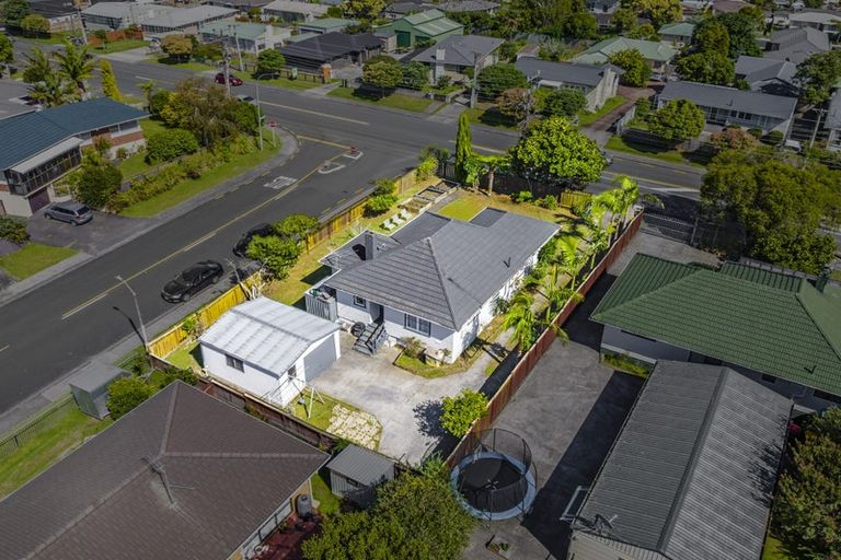 Photo of property in 63 Hepburn Road, Glendene, Auckland, 0602