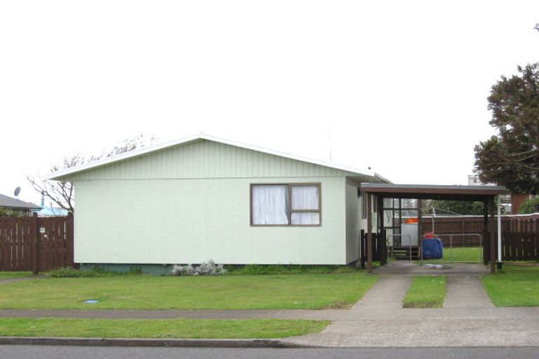 Photo of property in 5 Desmond Place, Bell Block, New Plymouth, 4312