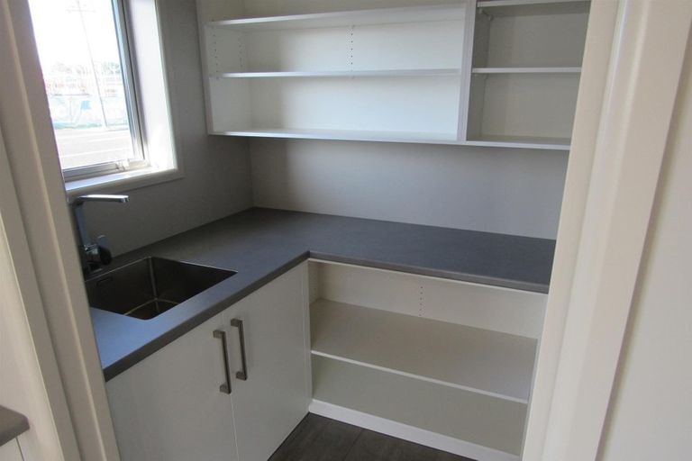 Photo of property in 15 Victoria Street, Hawera, 4610