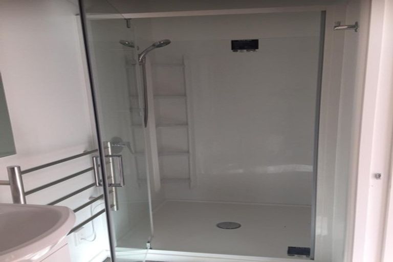 Photo of property in 3 Burnside Crescent, Burnside, Christchurch, 8053