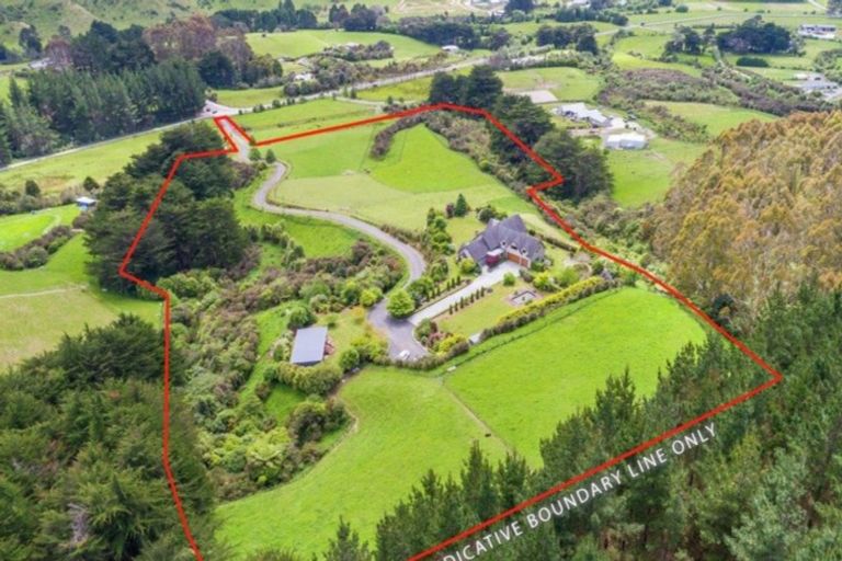 Photo of property in 89 Kakariki Way, Whitemans Valley, Upper Hutt, 5371