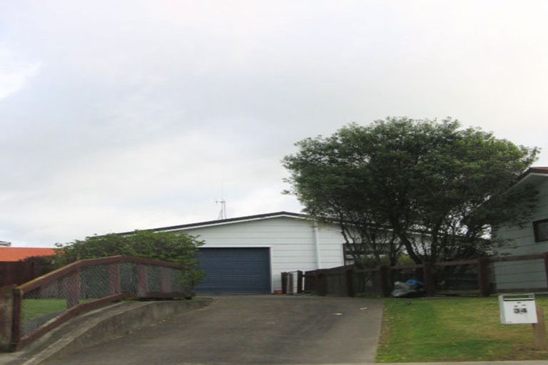 Photo of property in 34 Chatsworth Place, Highbury, Palmerston North, 4412