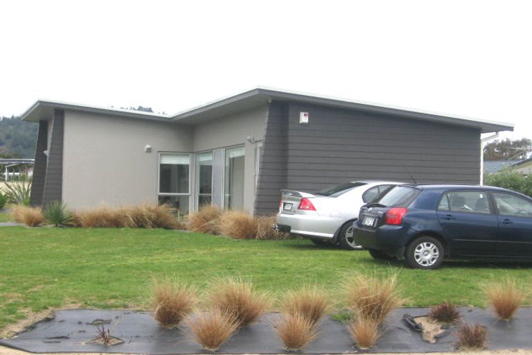 Photo of property in 113 Titoki Place, Matarangi, Whitianga, 3592