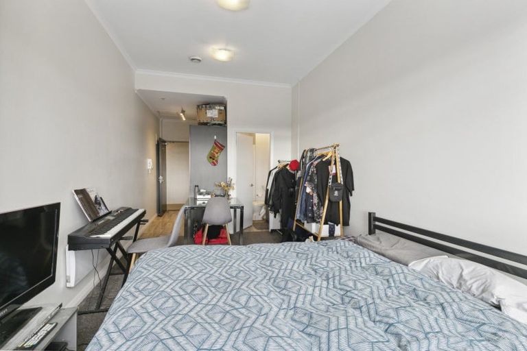 Photo of property in Monvie Apartments, 808/15 Holland Street, Te Aro, Wellington, 6011