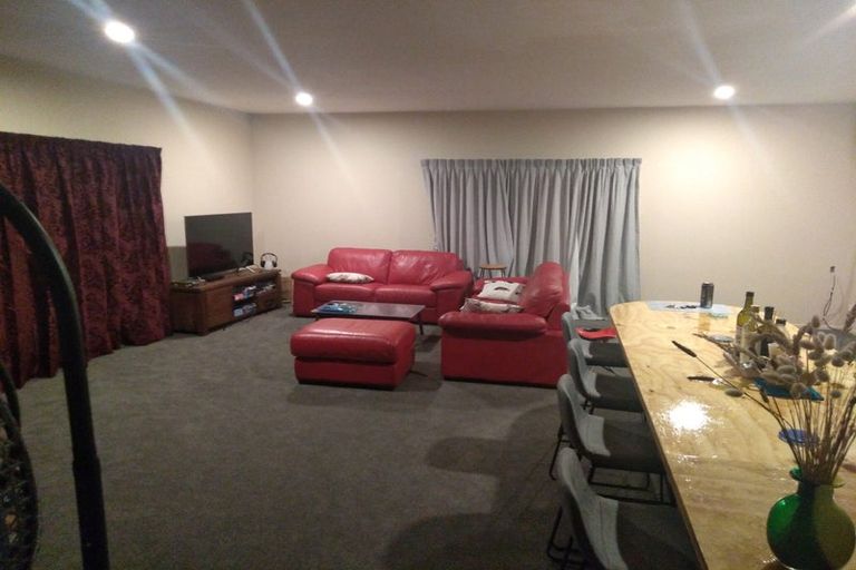 Photo of property in 16 Hillview Road, Birdlings Flat, Little River, 7591