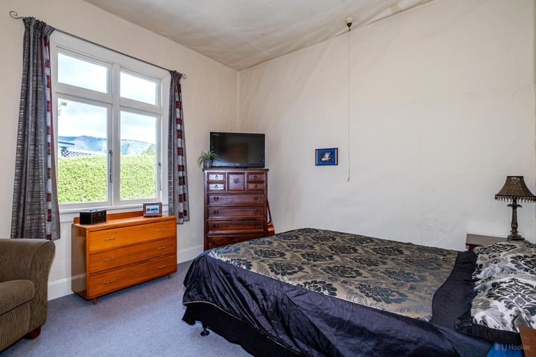 Photo of property in 64 Belt Street, Waimate, 7924