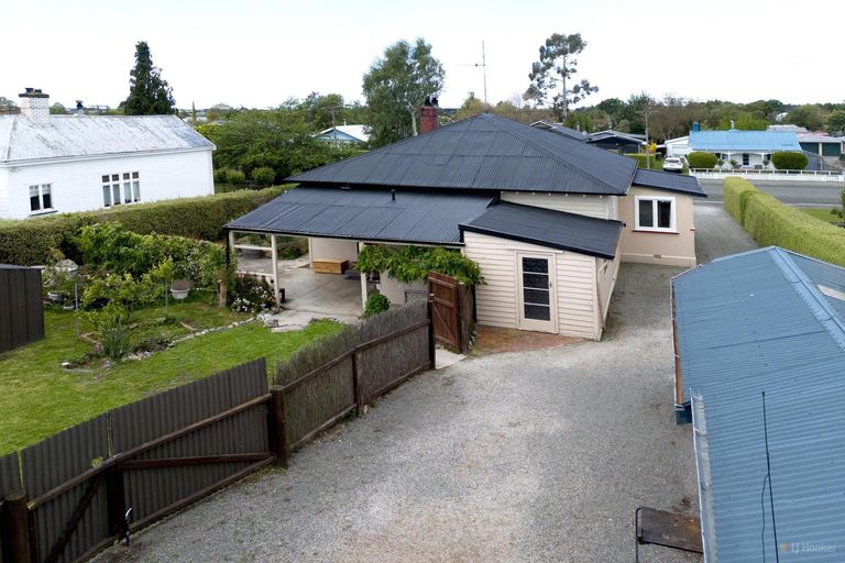 Photo of property in 64 Belt Street, Waimate, 7924