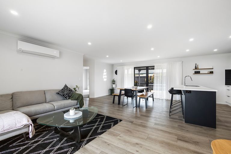 Photo of property in 2 Batham Drive, Matamata, 3400