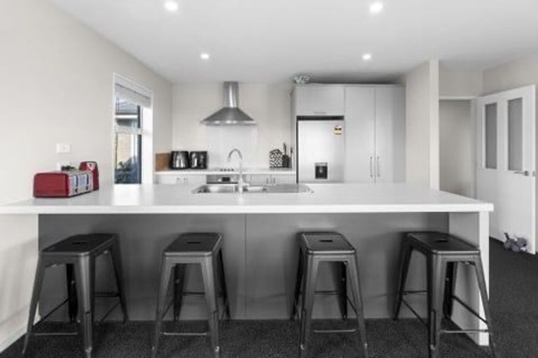 Photo of property in 11 Fernham Way, Rolleston, 7615