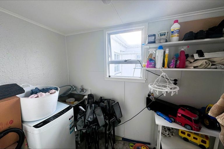 Photo of property in 198 Ferguson Street, West End, Palmerston North, 4412