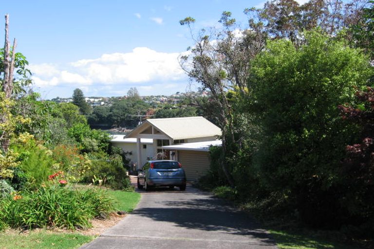 Photo of property in 3b Marama Street, Torbay, Auckland, 0630
