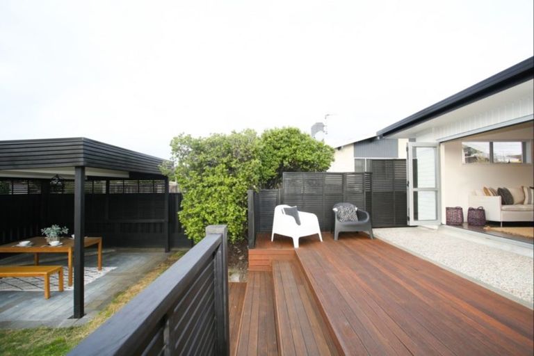 Photo of property in 20 Saint Hill Lane, Havelock North, 4130