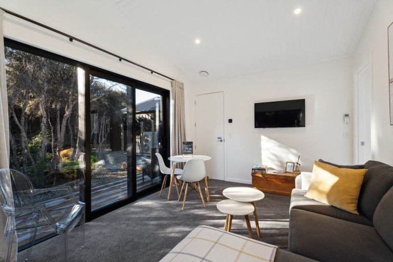 Photo of property in 10a Old Racecourse Road, Albert Town, Wanaka, 9305