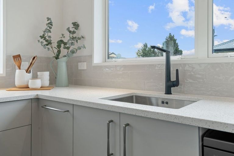 Photo of property in 137a Halswell Junction Road, Halswell, Christchurch, 8025