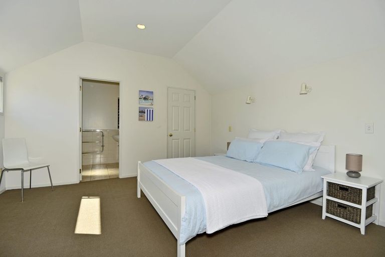 Photo of property in 51 Hart Road, Hauraki, Auckland, 0622