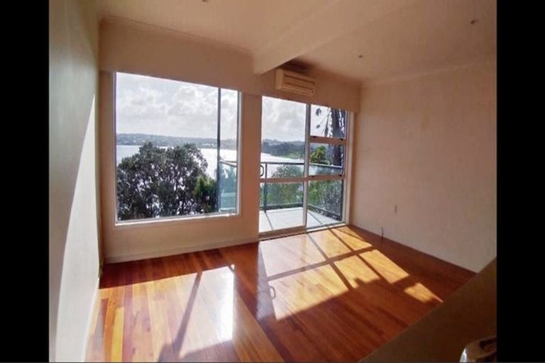 Photo of property in 2/198 Hurstmere Road, Takapuna, Auckland, 0622