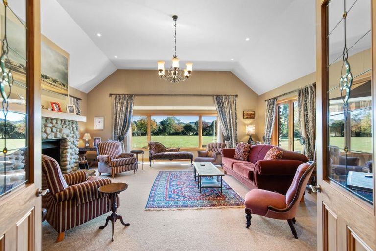 Photo of property in 161 Hororata Road, Hororata, Darfield, 7572