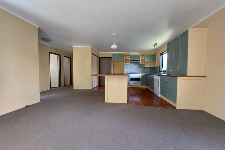 Photo of property in 29 Paynters Avenue, Strandon, New Plymouth, 4312