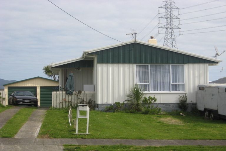 Photo of property in 21 Marama Crescent, Spotswood, New Plymouth, 4310