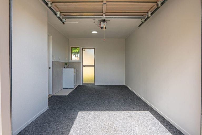 Photo of property in 1/16 Fieldstone Court, Northpark, Auckland, 2013