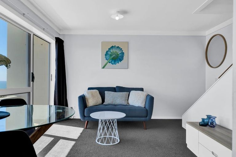 Photo of property in 27b Port View Crescent, Moturoa, New Plymouth, 4310