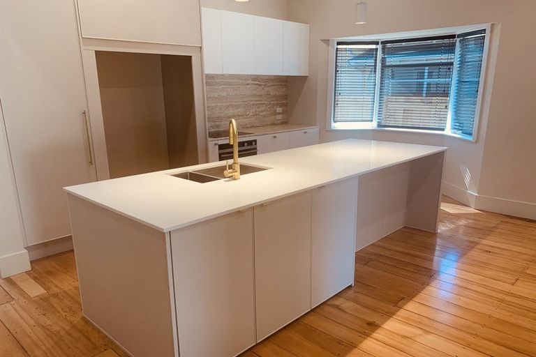 Photo of property in 99 Georges Drive, Napier South, Napier, 4110