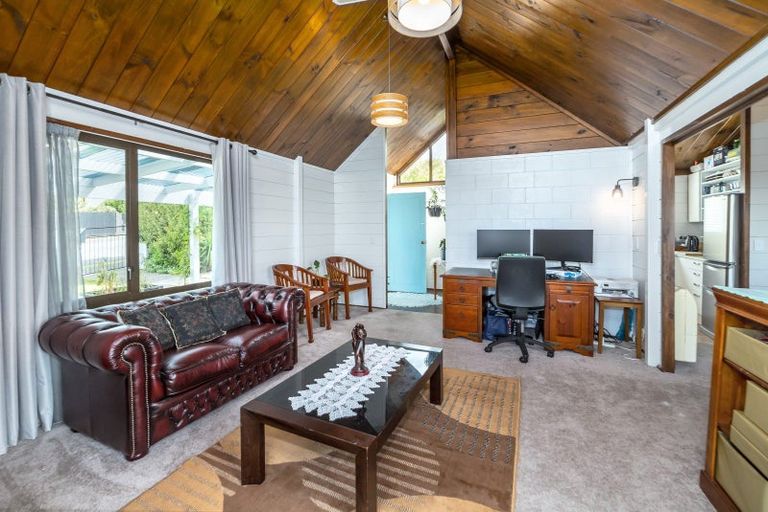 Photo of property in 16 Matipo Street, Lansdowne, Masterton, 5810