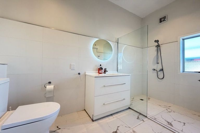 Photo of property in 432 Adelaide Road, Berhampore, Wellington, 6023