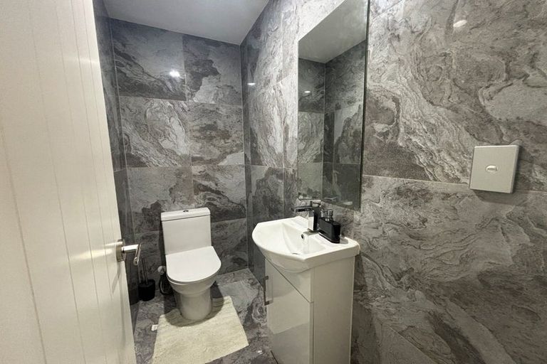 Photo of property in 8d Cosgrave Road, Papakura, 2110