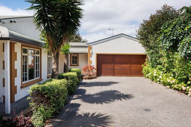 Photo of property in 41a Lincoln Terrace, Hokowhitu, Palmerston North, 4410