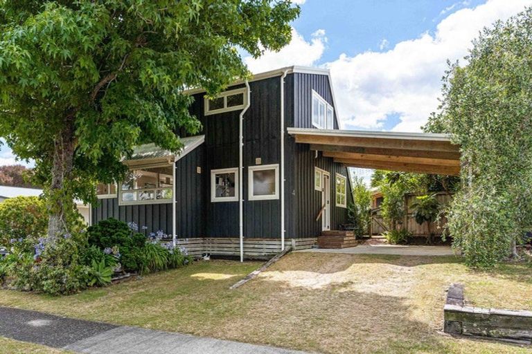 Photo of property in 4 Pitkethley Circle, Pauanui, Hikuai, 3579