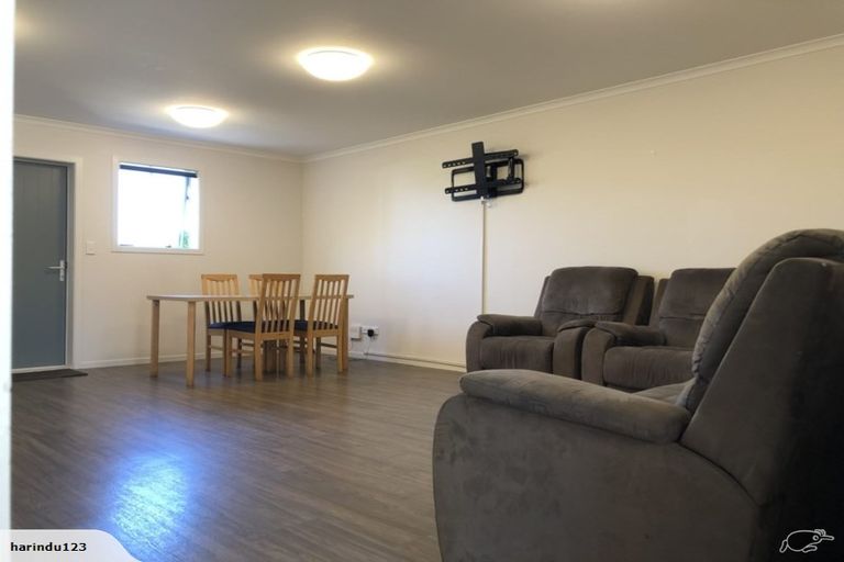 Photo of property in 1 Chiefs Court, Hamilton East, Hamilton, 3216