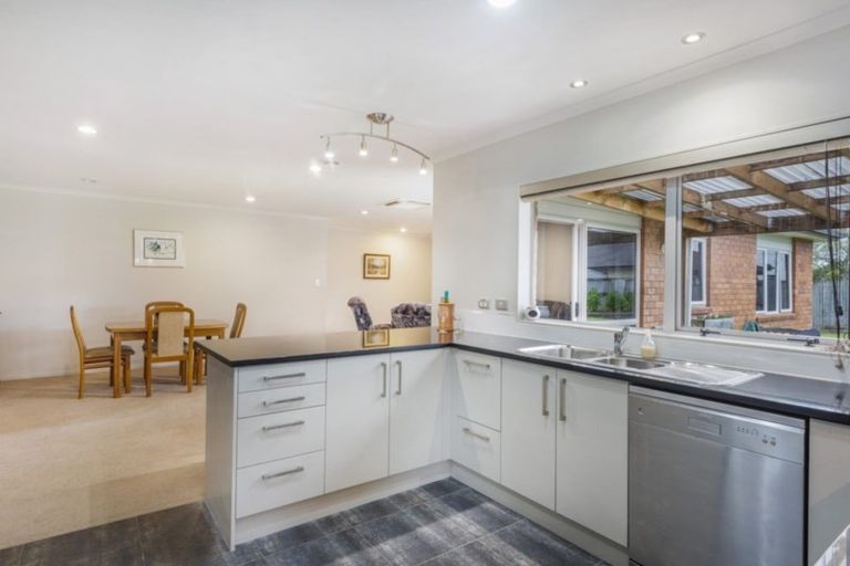 Photo of property in 23 Watkins Road, Cambridge, 3434