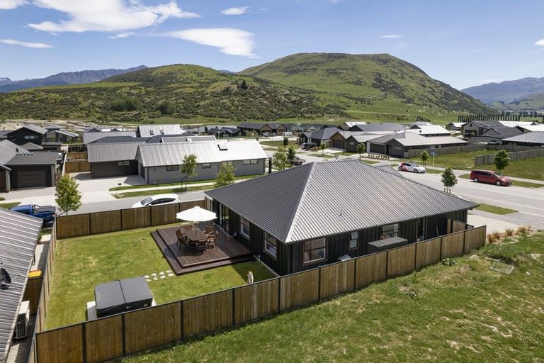 Photo of property in 77 Jack Hanley Drive, Jacks Point, Queenstown, 9371