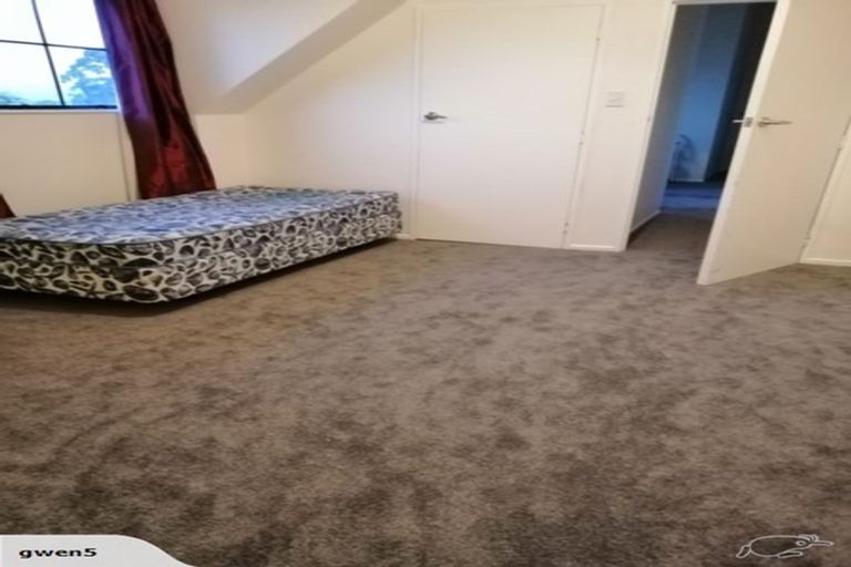 Photo of property in 56 Rhodes Drive, Kelvin Grove, Palmerston North, 4414