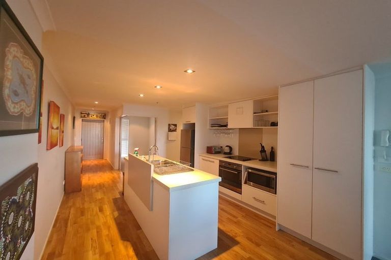 Photo of property in Algarve Apartments, 302/332 Maunganui Road, Mount Maunganui, 3116