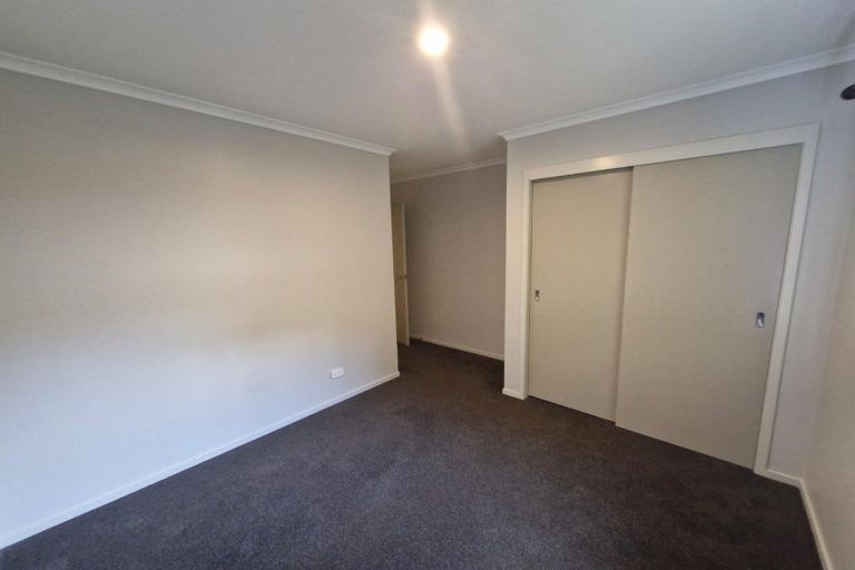 Photo of property in 12 Nukuroa Close, Waitara, 4320