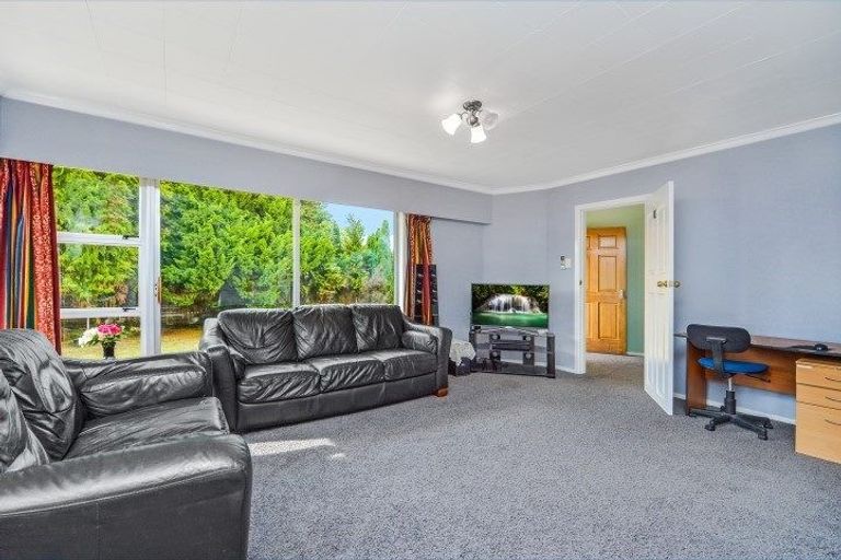 Photo of property in 31 Southsea Crescent, Silverdale, Hamilton, 3216