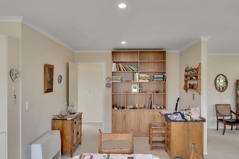 Photo of property in 1/58 Grey Street, Waitara, 4320