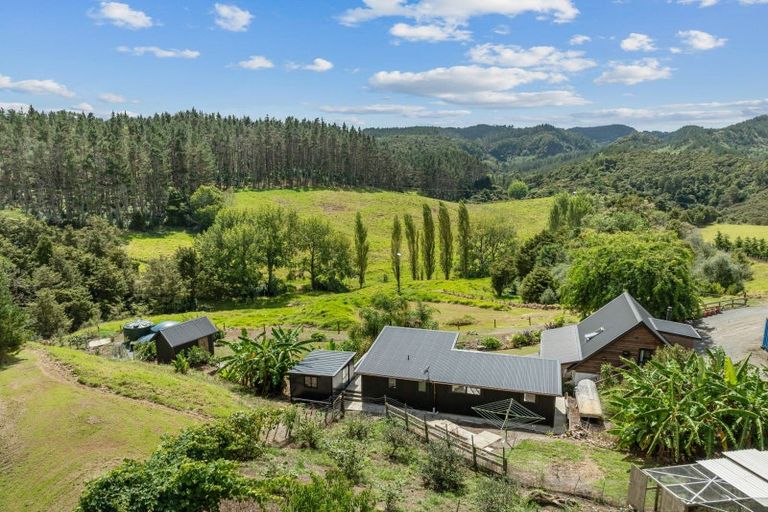 Photo of property in 181 Old Parua Bay Road, Abbey Caves, Whangarei, 0175