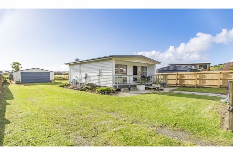 Photo of property in 156 Maunsell Road, Port Waikato, Tuakau, 2695