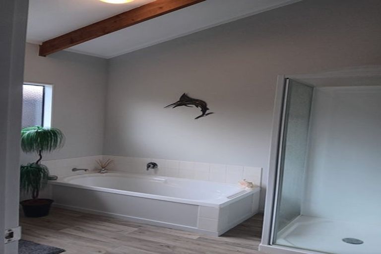 Photo of property in 15a Pyes Pa Road, Pyes Pa, Tauranga, 3112