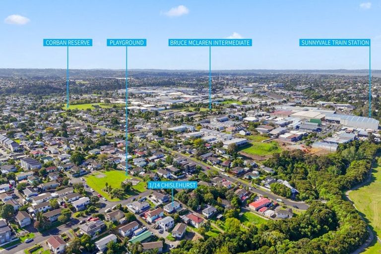 Photo of property in 1/14 Chislehurst Street, Henderson, Auckland, 0612