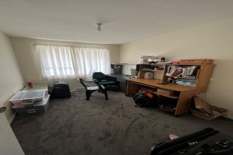Photo of property in 1/35 Juniper Place, Burnside, Christchurch, 8053