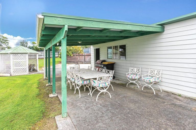 Photo of property in 35 Victoria Street, Coromandel, 3506