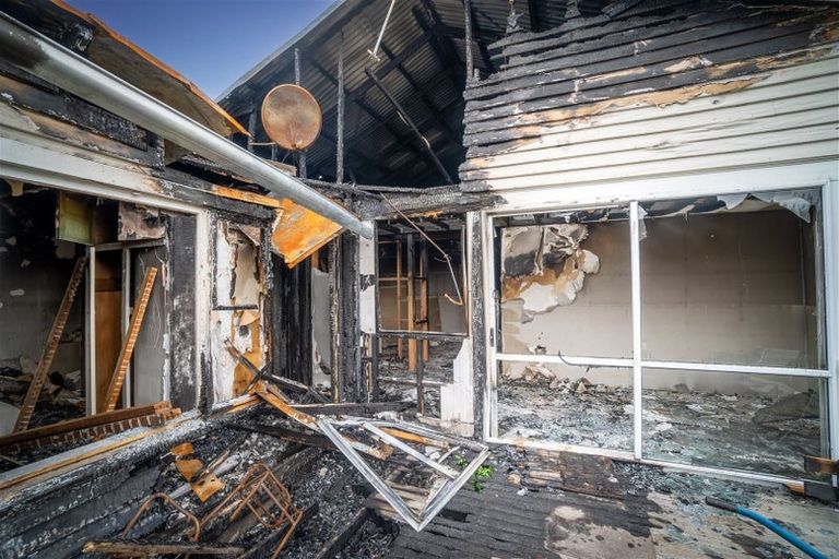 Photo of property in 1/28 Northcote Road, Northcote, Christchurch, 8052