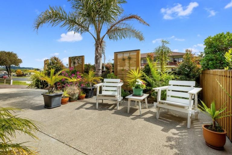 Photo of property in 96a Dickson Road, Papamoa Beach, Papamoa, 3118