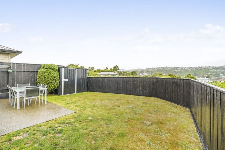 Photo of property in 15 Monowai Road, Johnsonville, Wellington, 6037
