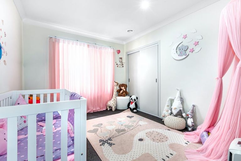 Photo of property in 34 John Burke Drive, Aotea, Porirua, 5024