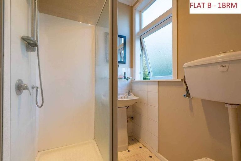 Photo of property in 22 Devon Street, Aro Valley, Wellington, 6021